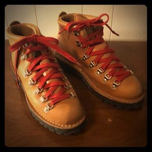 DANNER Cascade Mountain Hiking Boots Tan 8.5